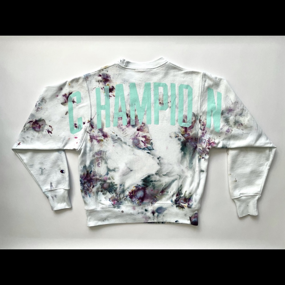 Champion Custom Ice Dye Men’s/Uni Small Crewneck